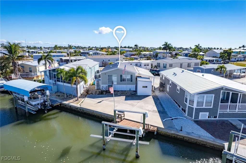 3904 Dewberry Lane St. James City FL 33956