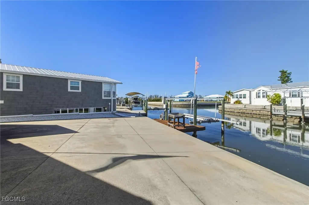 3904 Dewberry Lane St. James City FL 33956