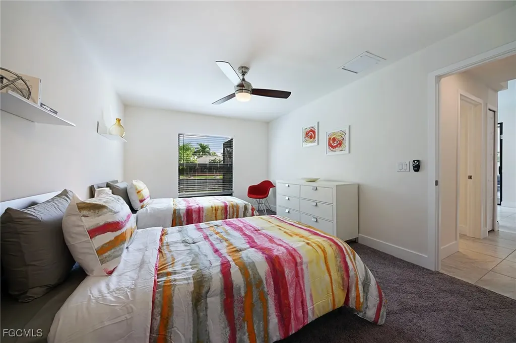 2913 SW 11th Place Cape Coral FL 33914