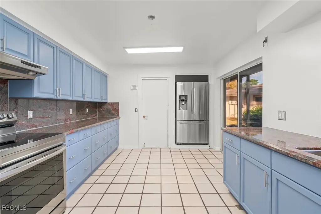 5840 Crabwood Court Fort Myers FL 33919