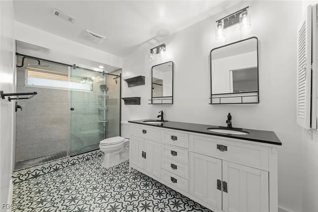 5840 Crabwood Court Fort Myers FL 33919