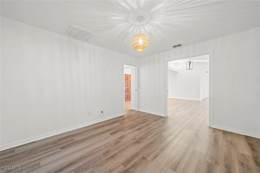 5840 Crabwood Court Fort Myers FL 33919