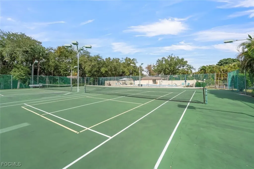 5840 Crabwood Court Fort Myers FL 33919