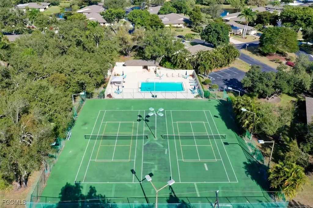 5840 Crabwood Court Fort Myers FL 33919