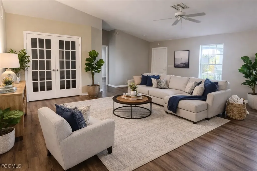 2010 Kismet Parkway W Cape Coral FL 33993