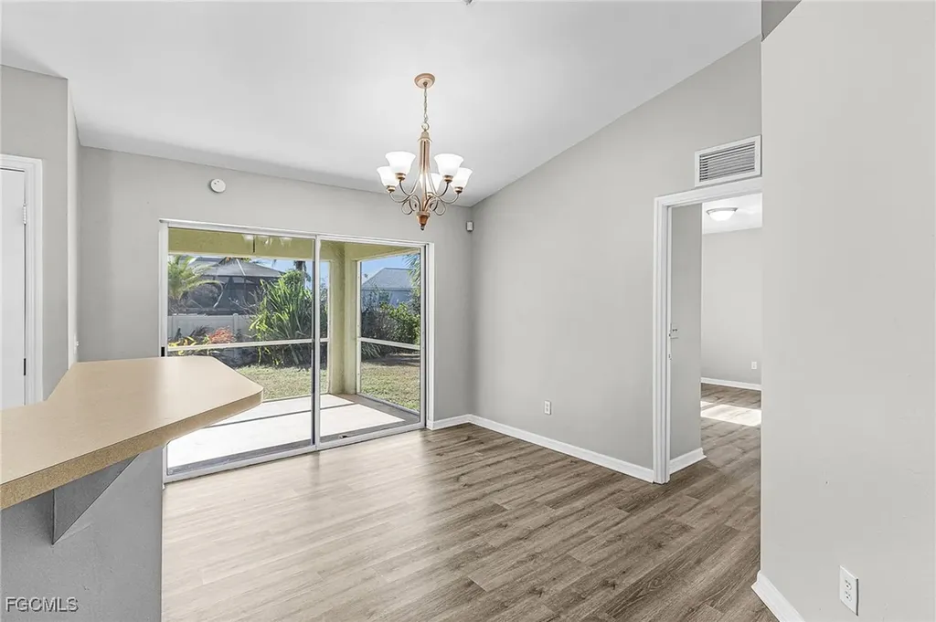 2010 Kismet Parkway W Cape Coral FL 33993