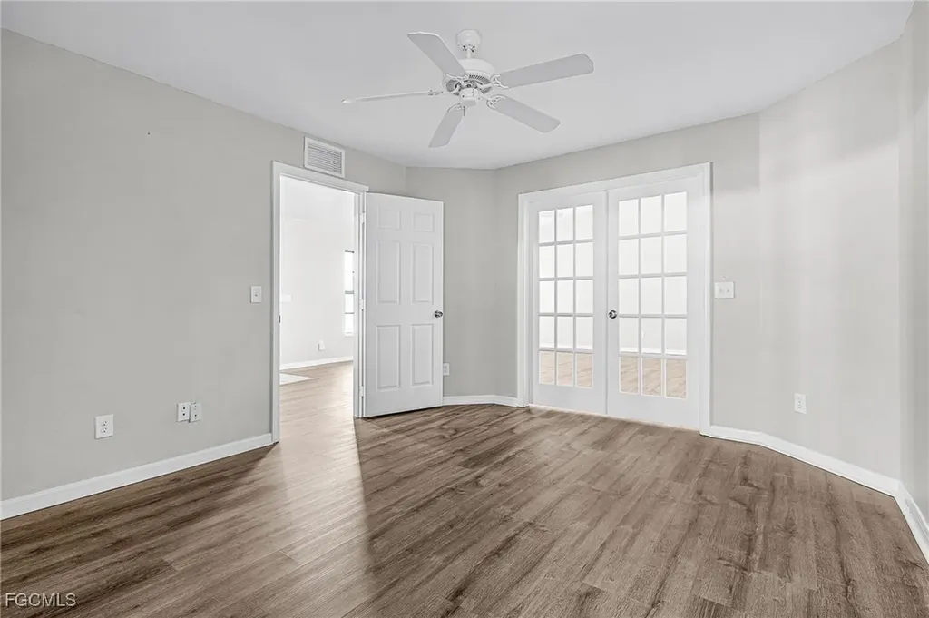 2010 Kismet Parkway W Cape Coral FL 33993