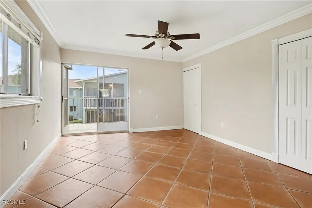8127 Country Road Fort Myers FL 33919