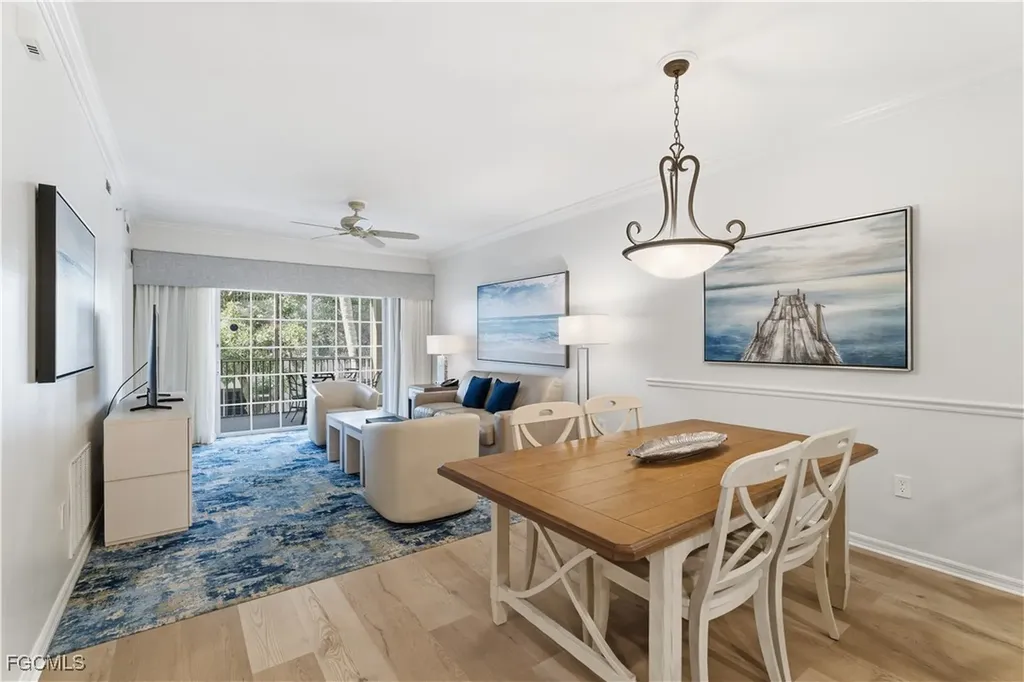 221 9th Street S Naples FL 34102