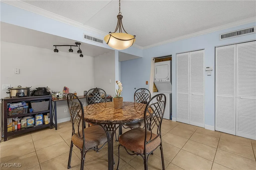 12501 Mcgregor Boulevard Fort Myers FL 33919