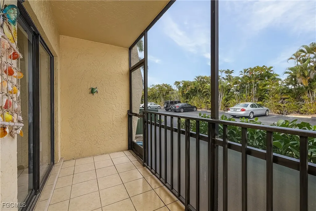 12501 Mcgregor Boulevard Fort Myers FL 33919