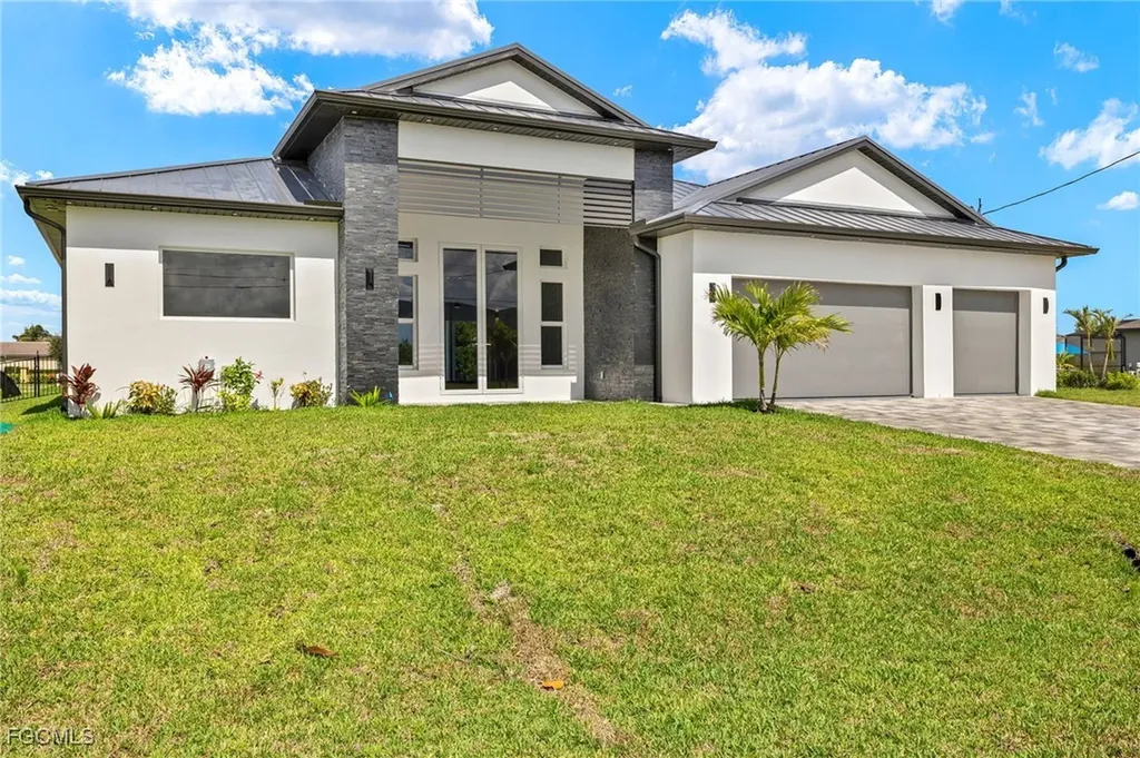 816 NW 39th Avenue Cape Coral FL 33993