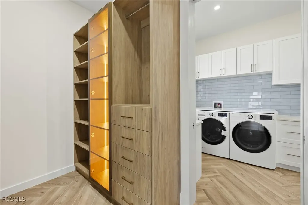 816 NW 39th Avenue Cape Coral FL 33993