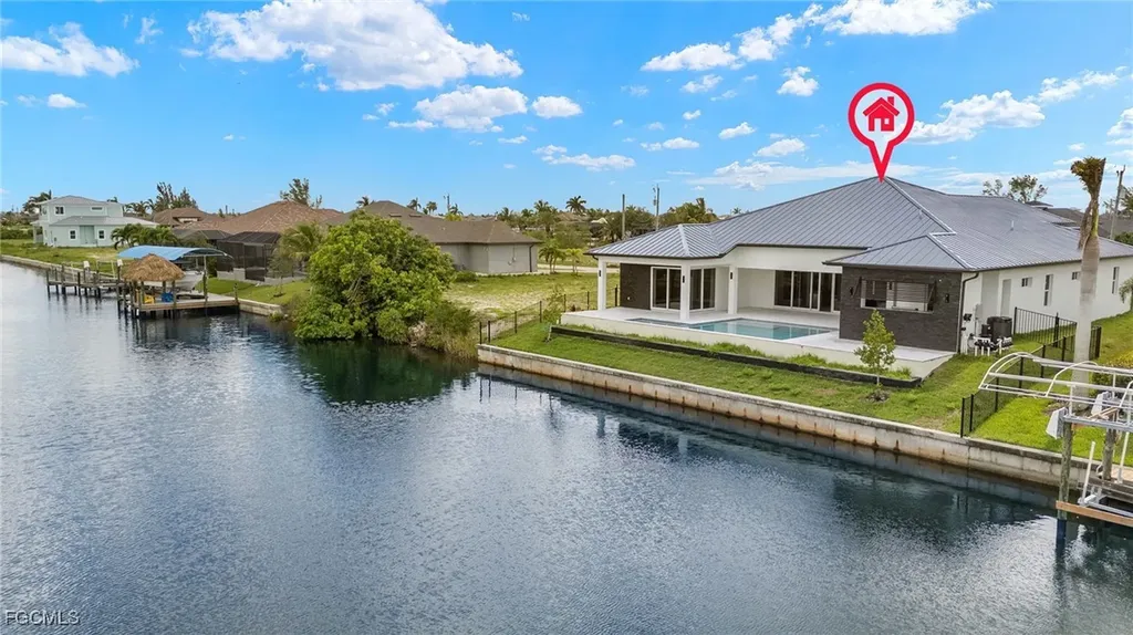 816 NW 39th Avenue Cape Coral FL 33993