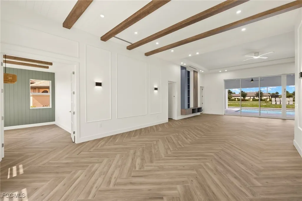 816 NW 39th Avenue Cape Coral FL 33993