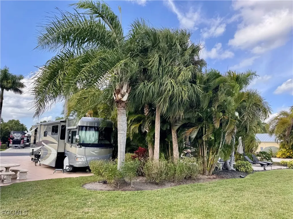 Lot 254 3012 E Riverbend Resort Boulevard Labelle FL 33935