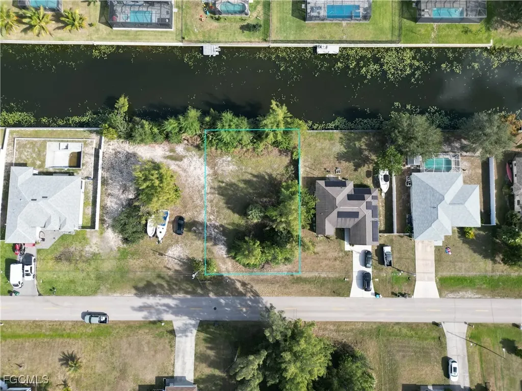 951 SW 15th Place Cape Coral FL 33991
