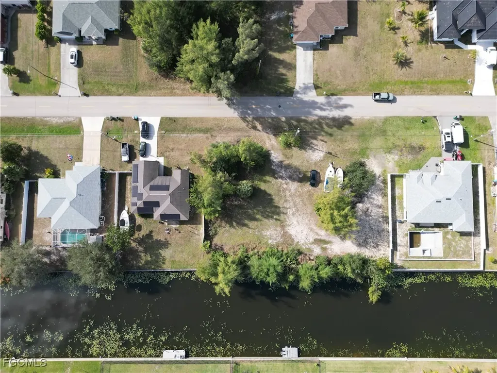 951 SW 15th Place Cape Coral FL 33991