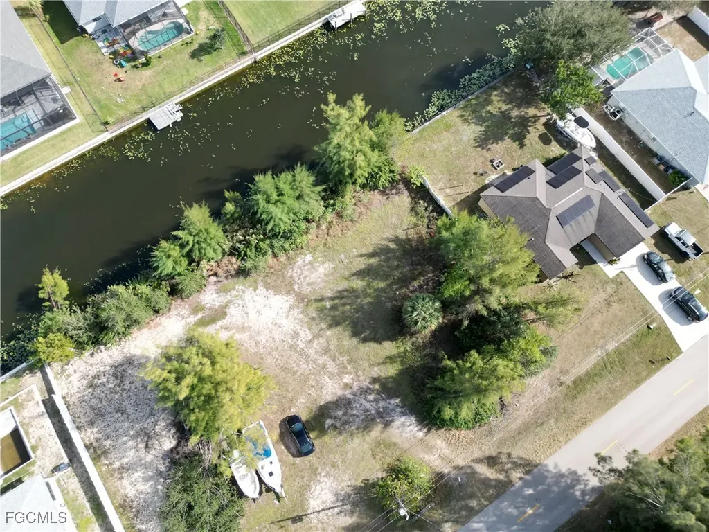 951 SW 15th Place Cape Coral FL 33991