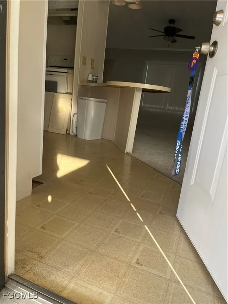 65 Sunset Circle North Fort Myers FL 33903