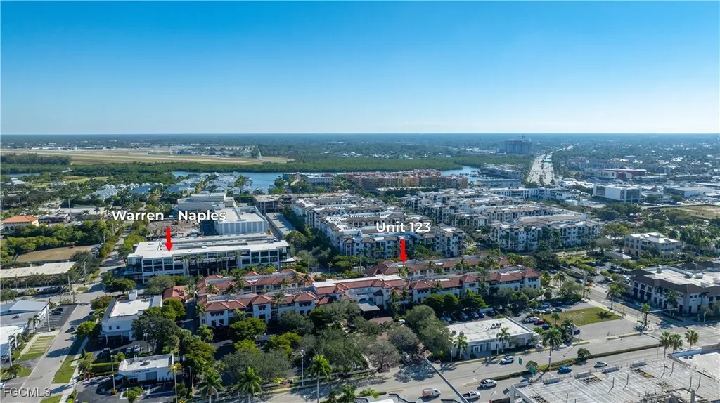 221 9th Street S Naples FL 34102