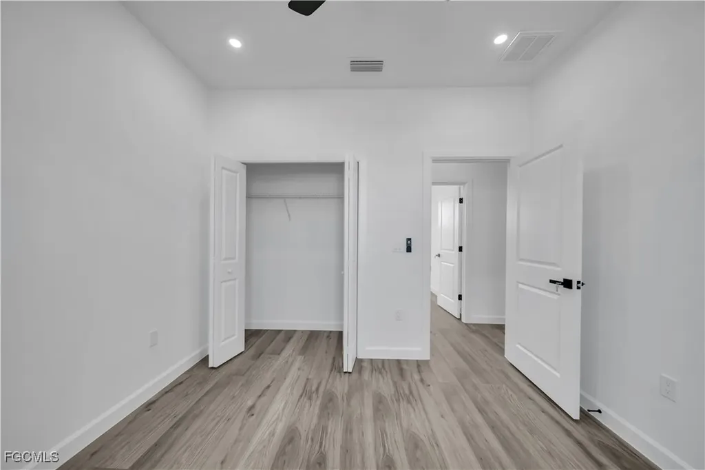 1924 NE 33rd Lane Cape Coral FL 33909