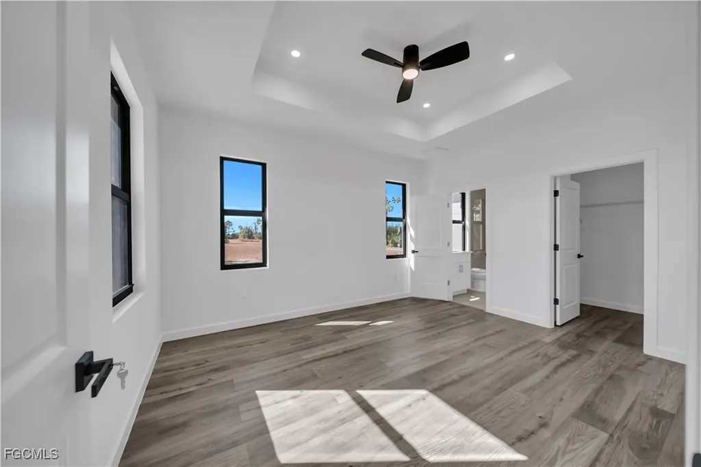 1924 NE 33rd Lane Cape Coral FL 33909