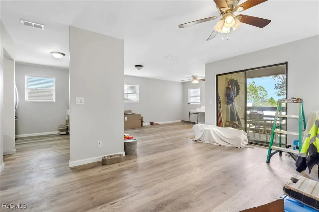 1506 Rena Avenue S Lehigh Acres FL 33976