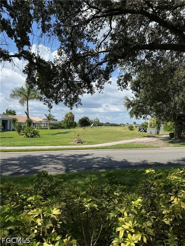 2280 Somerset Ridge Drive Lehigh Acres FL 33973