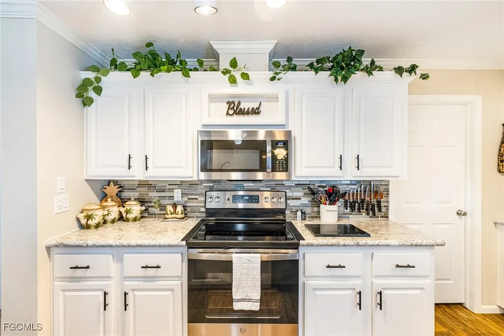 2862 York Road St. James City FL 33956