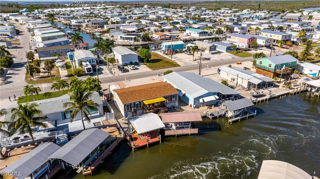 2862 York Road St. James City FL 33956