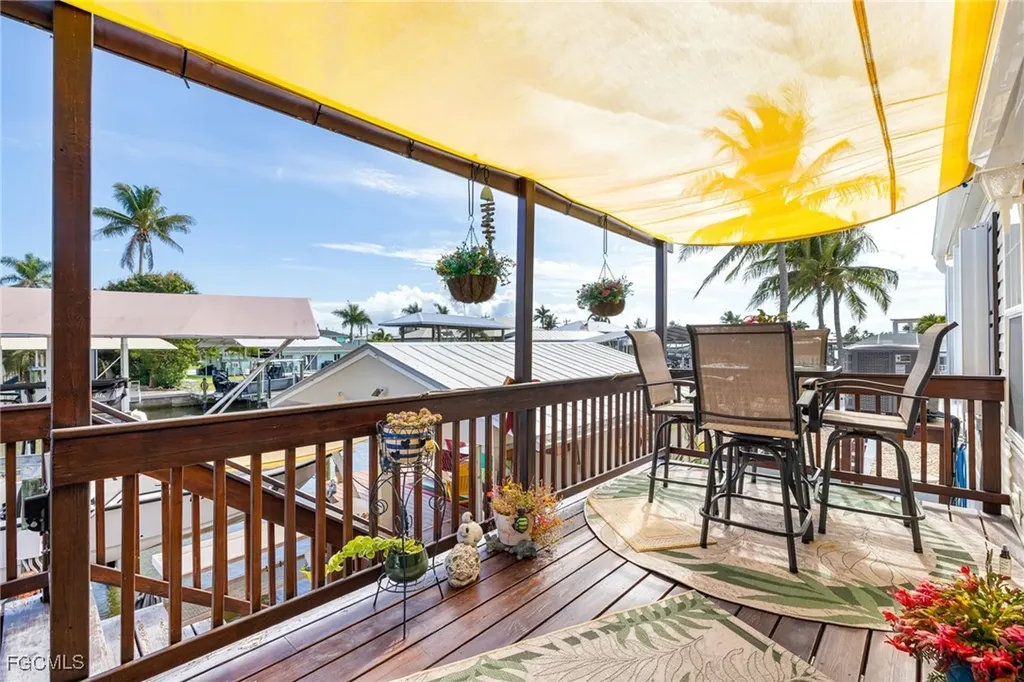 2862 York Road St. James City FL 33956