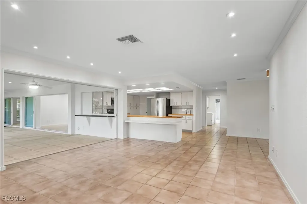 640 Jacana Circle Naples FL 34105