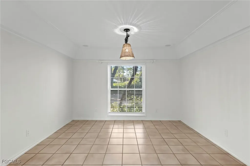 640 Jacana Circle Naples FL 34105