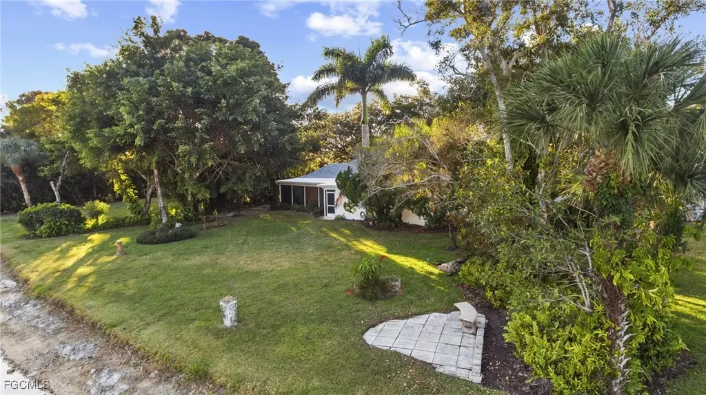 640 Jacana Circle Naples FL 34105