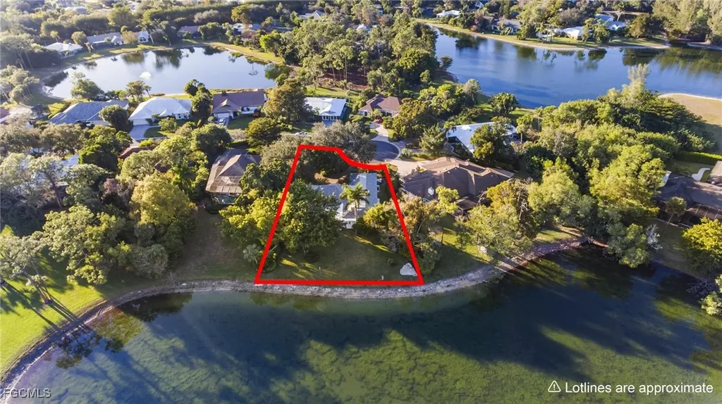 640 Jacana Circle Naples FL 34105