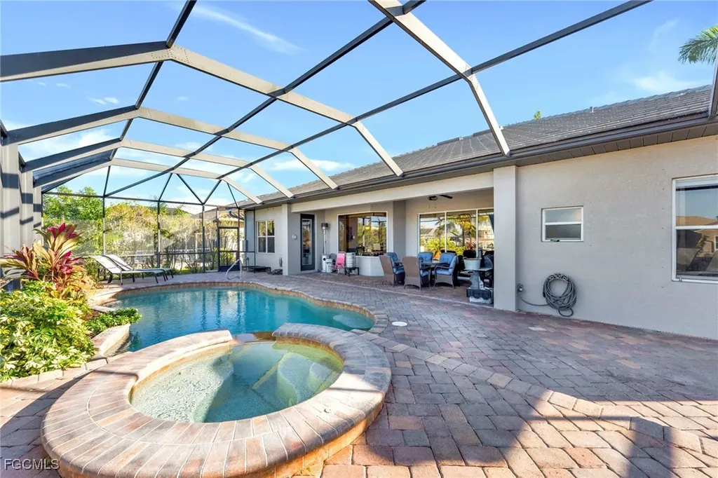 2909 SW 39th Street Cape Coral FL 33914