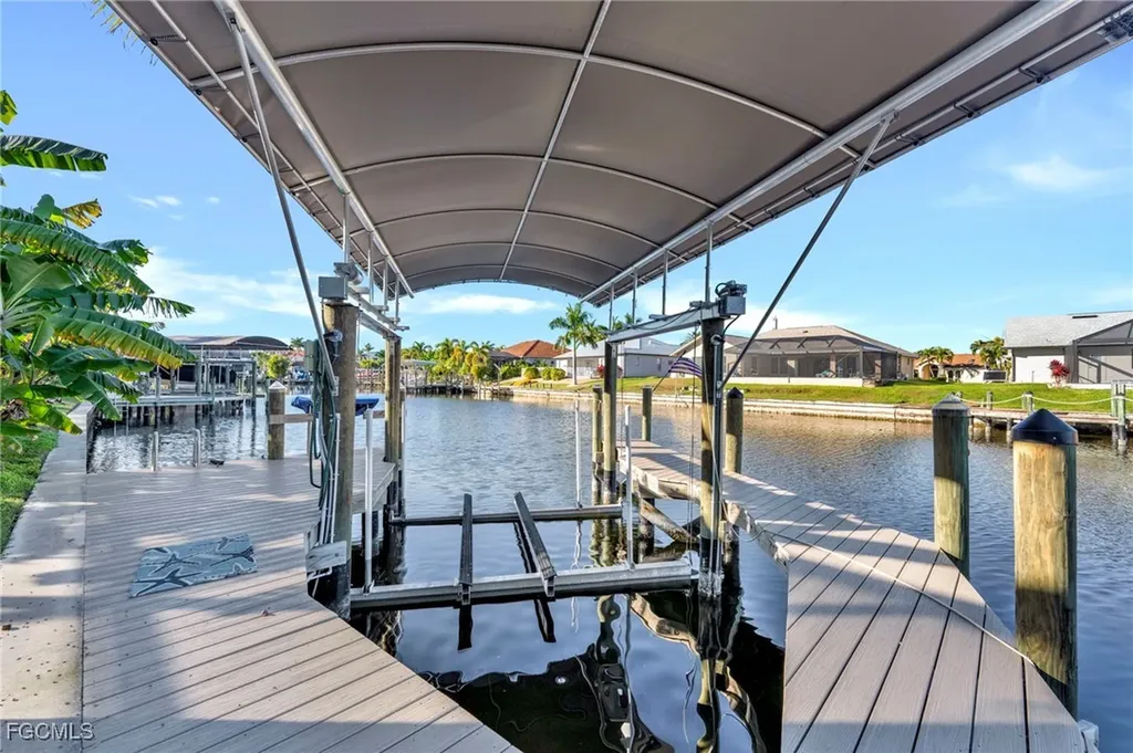 2909 SW 39th Street Cape Coral FL 33914