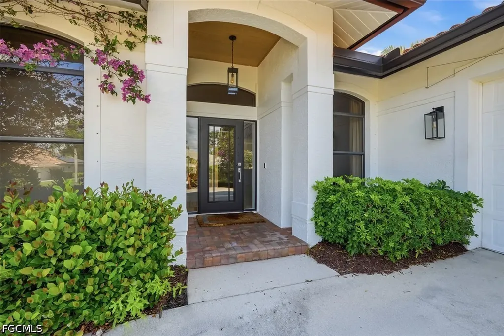 28360 Del Lago Way Bonita Springs FL 34135