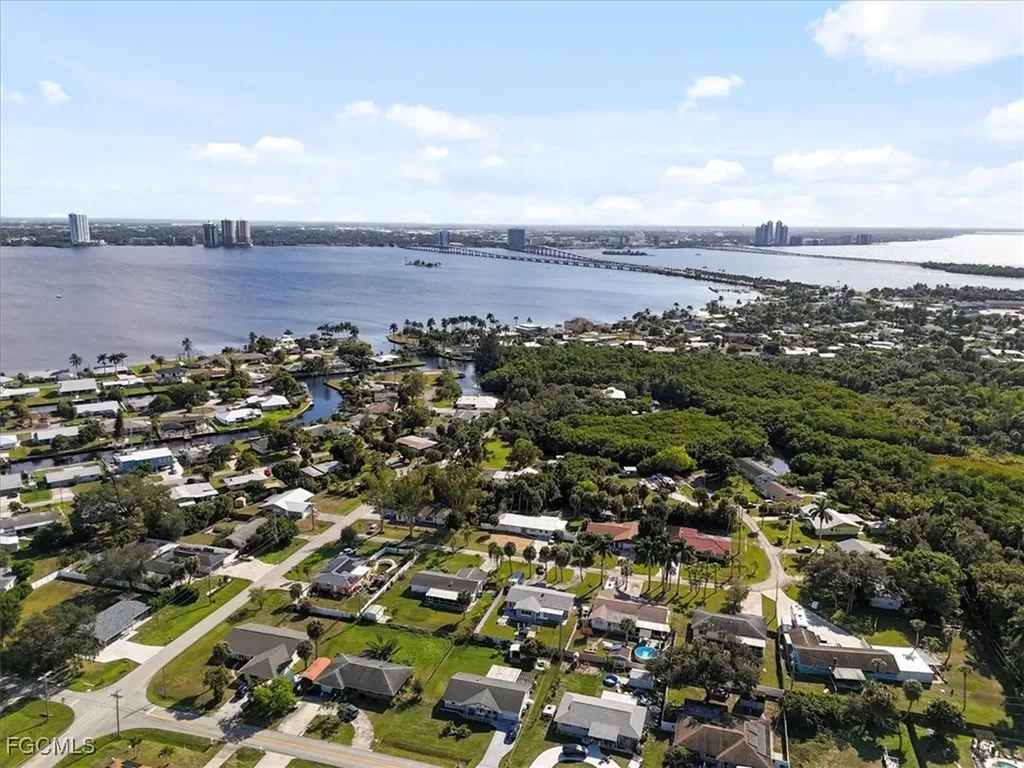 158 Dow Lane North Fort Myers FL 33917