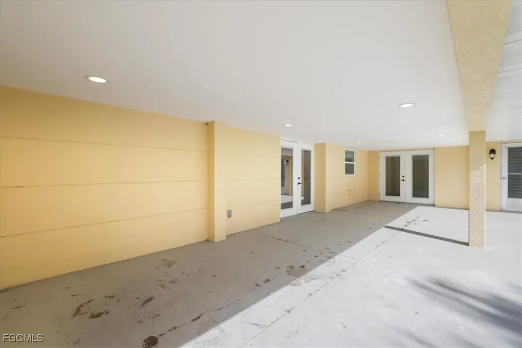 158 Dow Lane North Fort Myers FL 33917