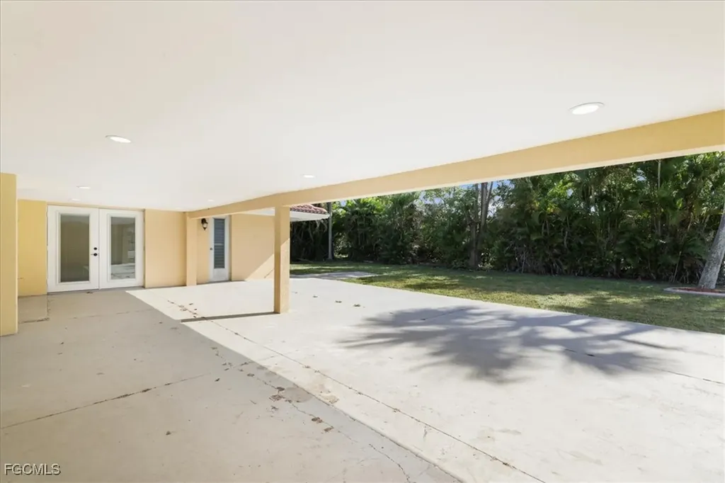 158 Dow Lane North Fort Myers FL 33917