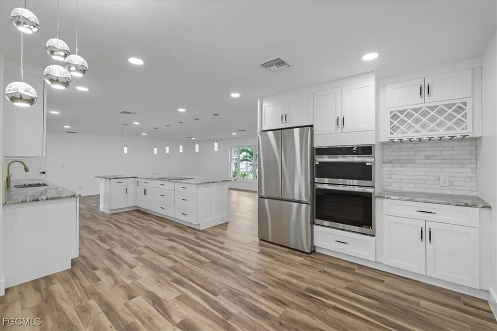 158 Dow Lane North Fort Myers FL 33917