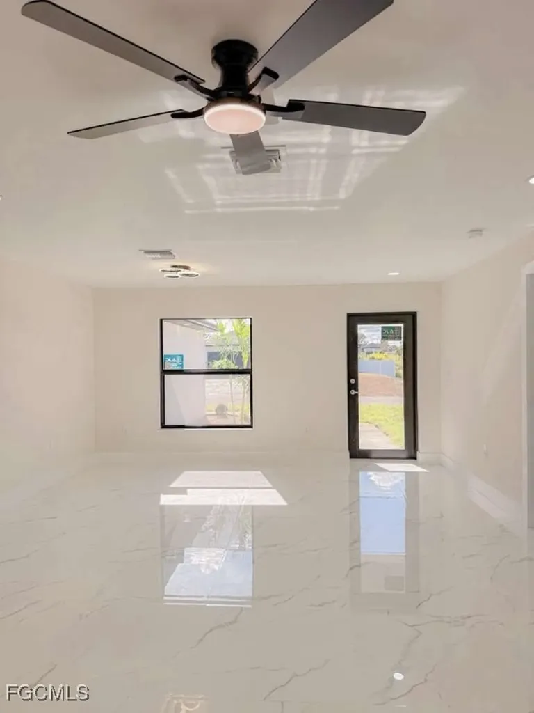 2610 27th Street SW Lehigh Acres FL 33976