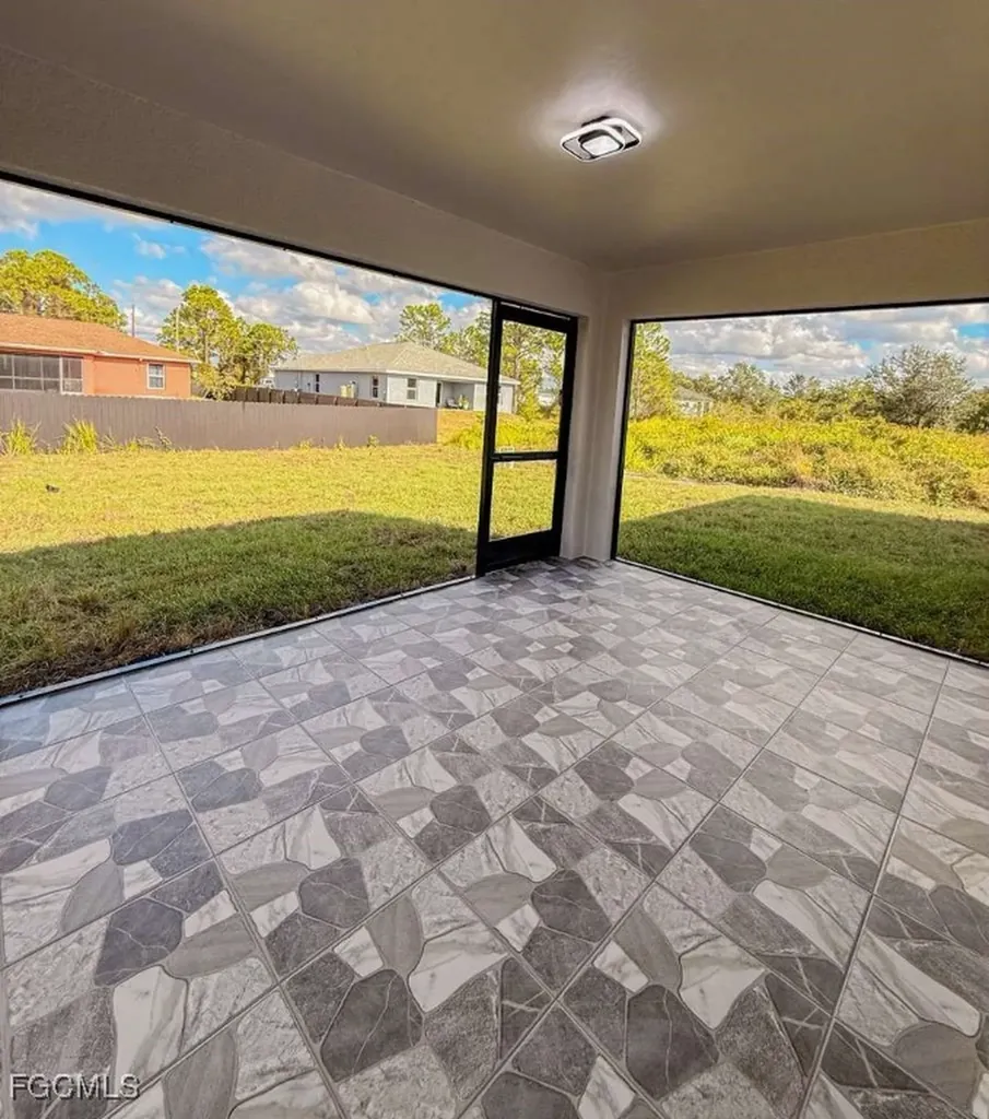 2610 27th Street SW Lehigh Acres FL 33976