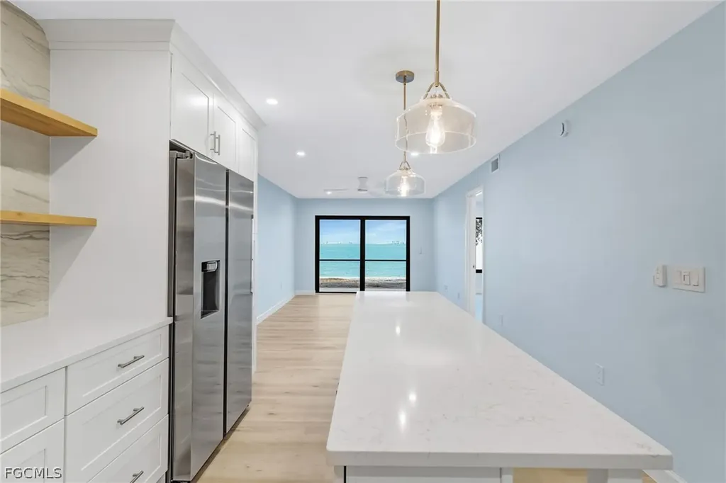 760 Sextant Drive Sanibel FL 33957