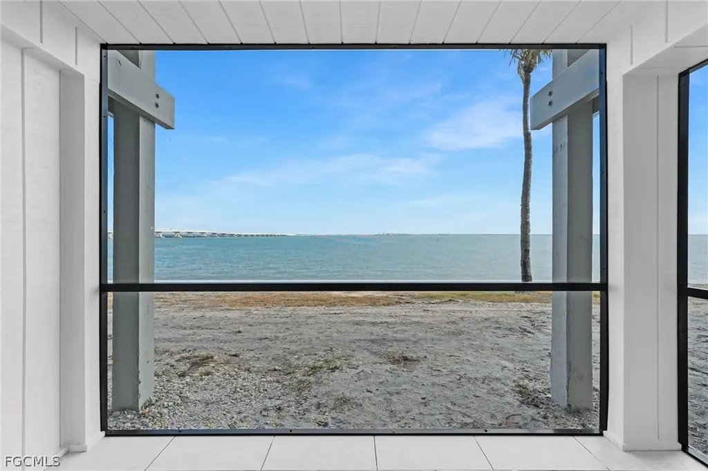 760 Sextant Drive Sanibel FL 33957