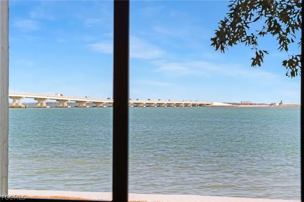 760 Sextant Drive Sanibel FL 33957