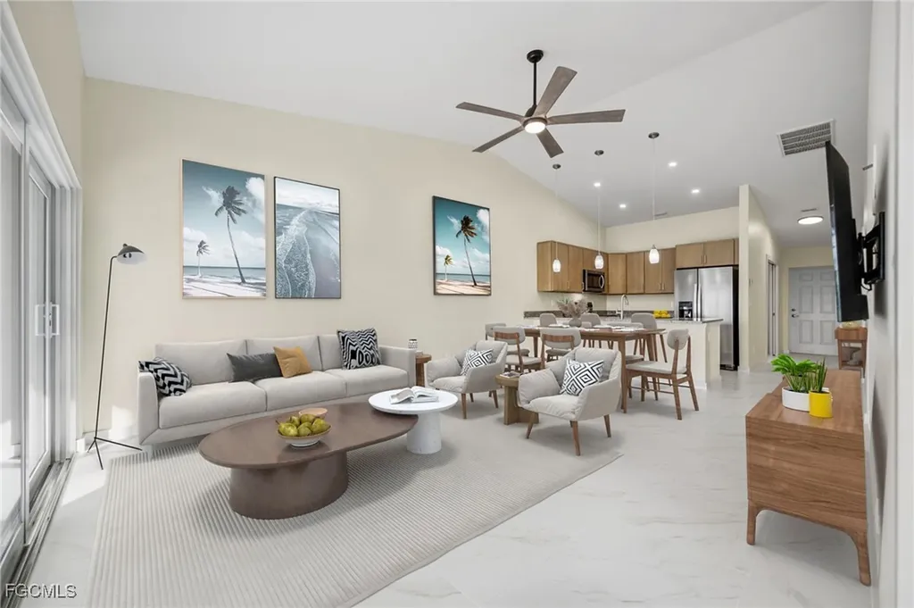 812-814 Mohawk Parkway Cape Coral FL 33914
