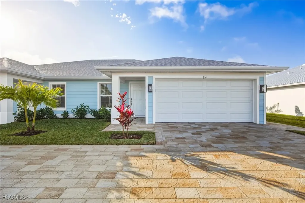 812-814 Mohawk Parkway Cape Coral FL 33914